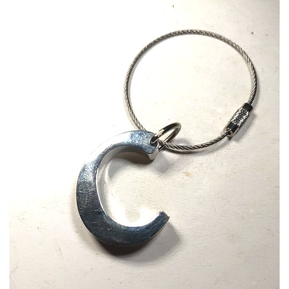 C Keychain Silver Tone Metal Industrial - Picture 6 of 6